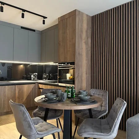 La Contrasta Апартаменти *